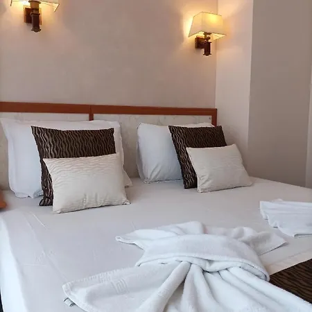 Sg-brothers Maison d'hôtes 3*